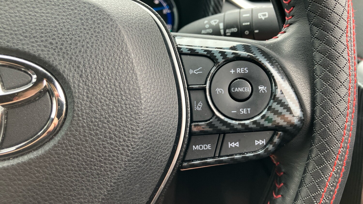 Used Toyota RAV4 2021 for sale - 76263147: Photo 36