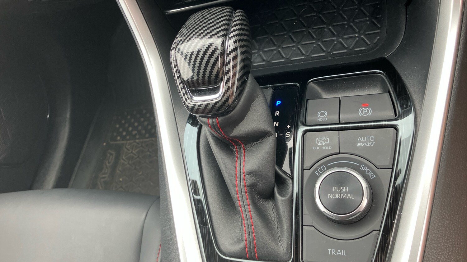 Used Toyota RAV4 2021 for sale - 76263147: Photo 38