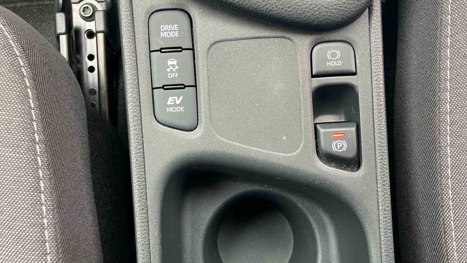 Used Toyota Yaris 2023 for sale - 76275898: Photo 34