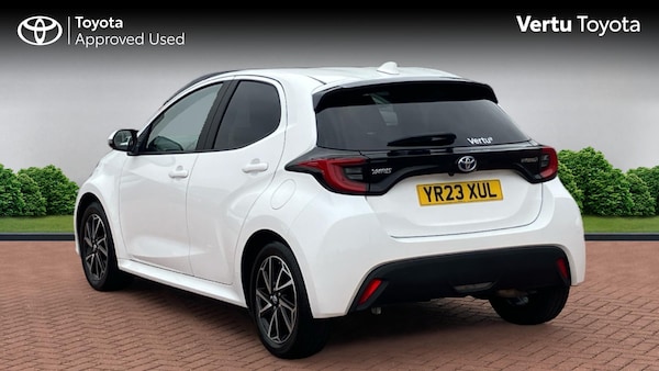 Used Toyota Yaris 2023 for sale - 76275898: Photo 4