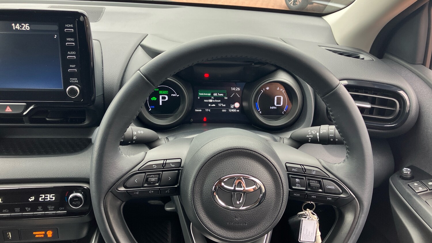 Used Toyota Yaris 2023 for sale - 76275898: Photo 8
