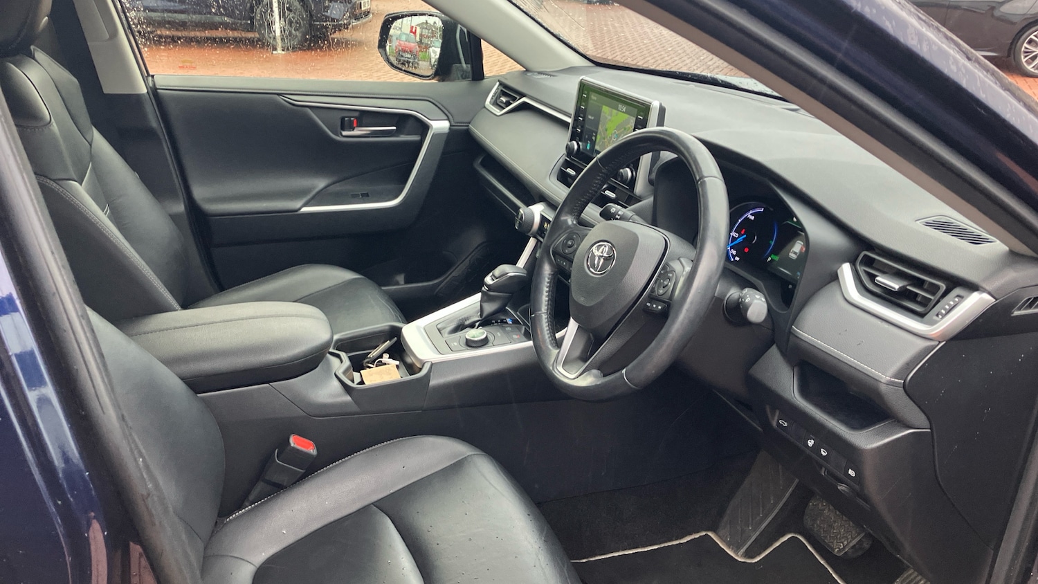 Used Toyota RAV4 2019 for sale - 76588531: Photo 11