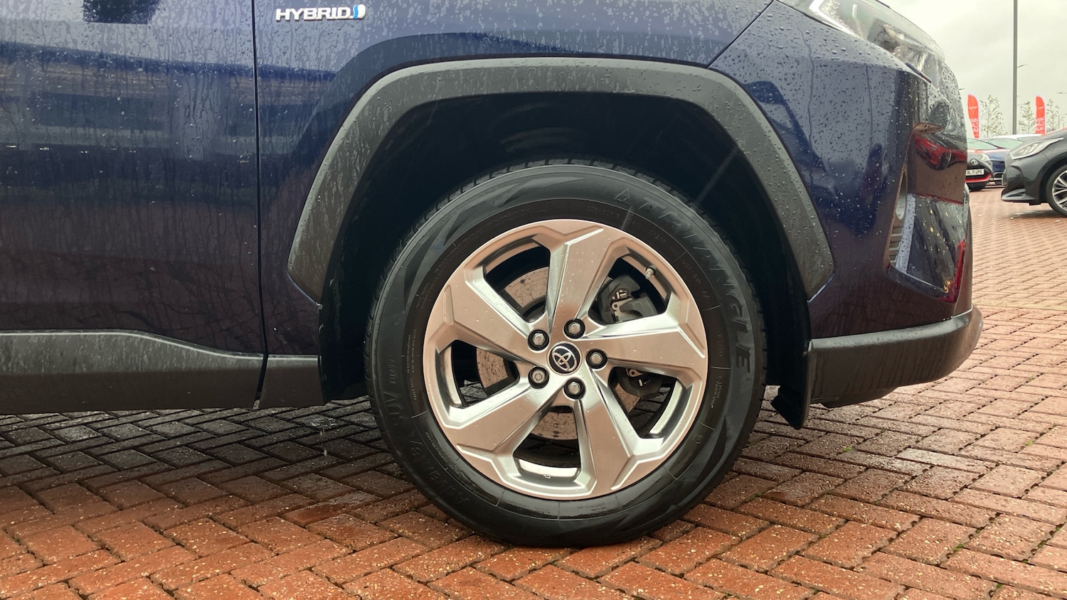 Used Toyota RAV4 2019 for sale - 76588531: Photo 18