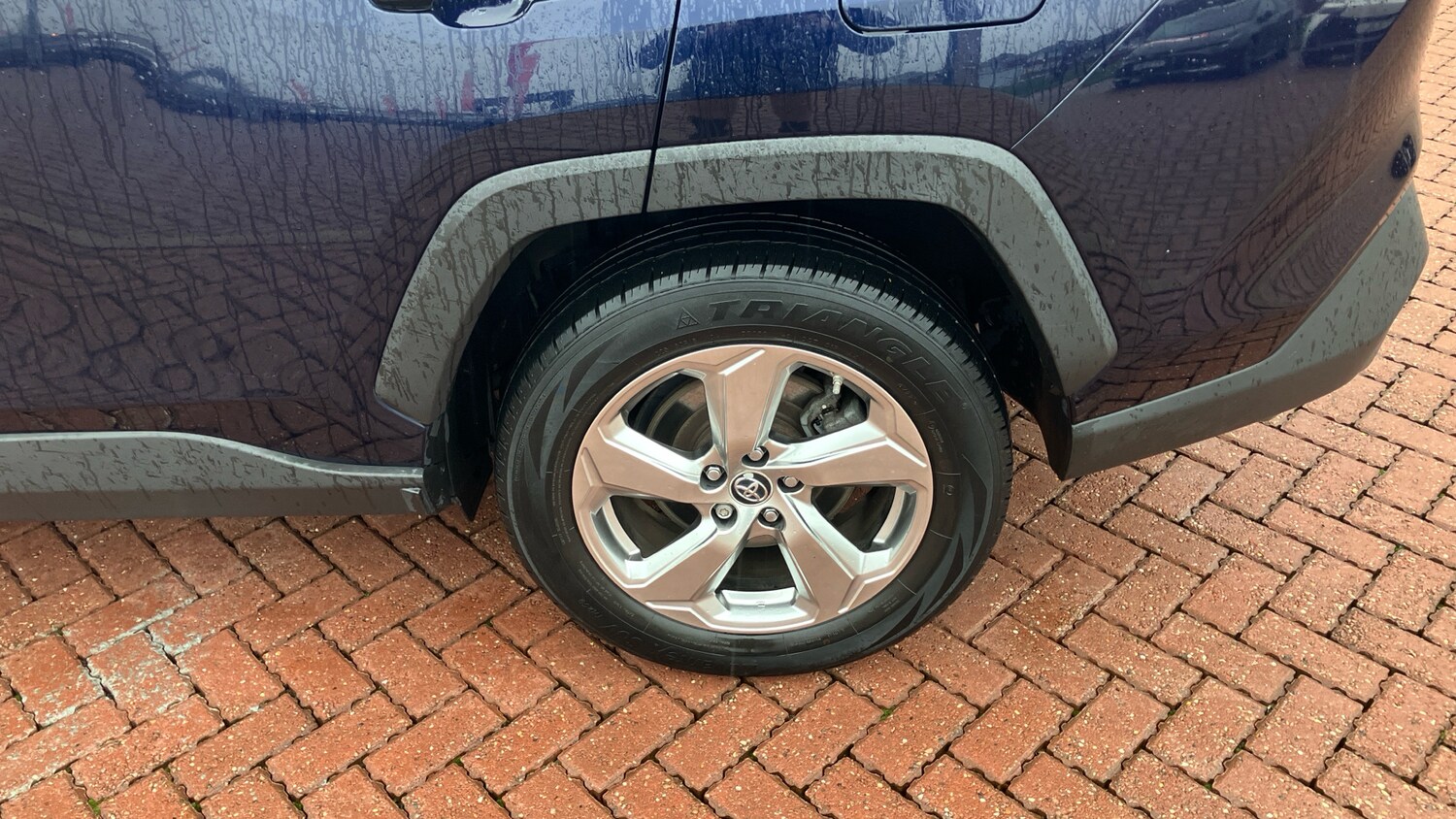 Used Toyota RAV4 2019 for sale - 76588531: Photo 32