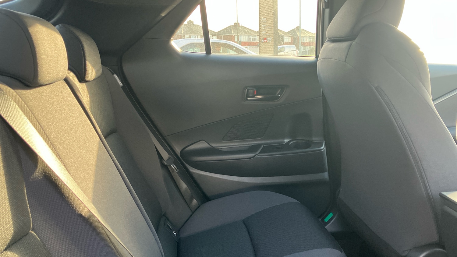 Used Toyota C-HR 2025 for sale - 76907655: Photo 12