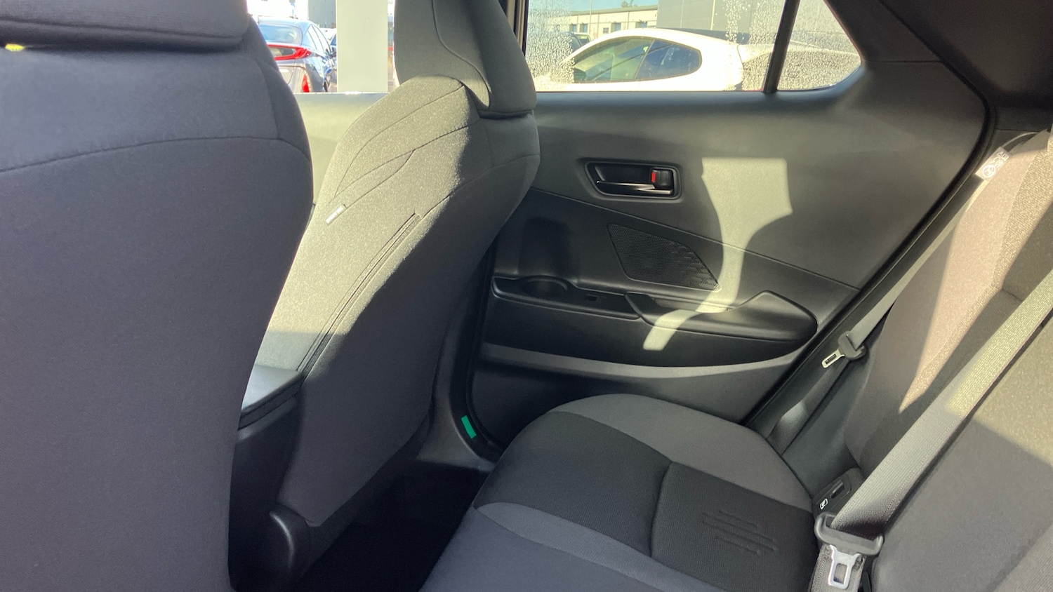 Used Toyota C-HR 2025 for sale - 76907655: Photo 13