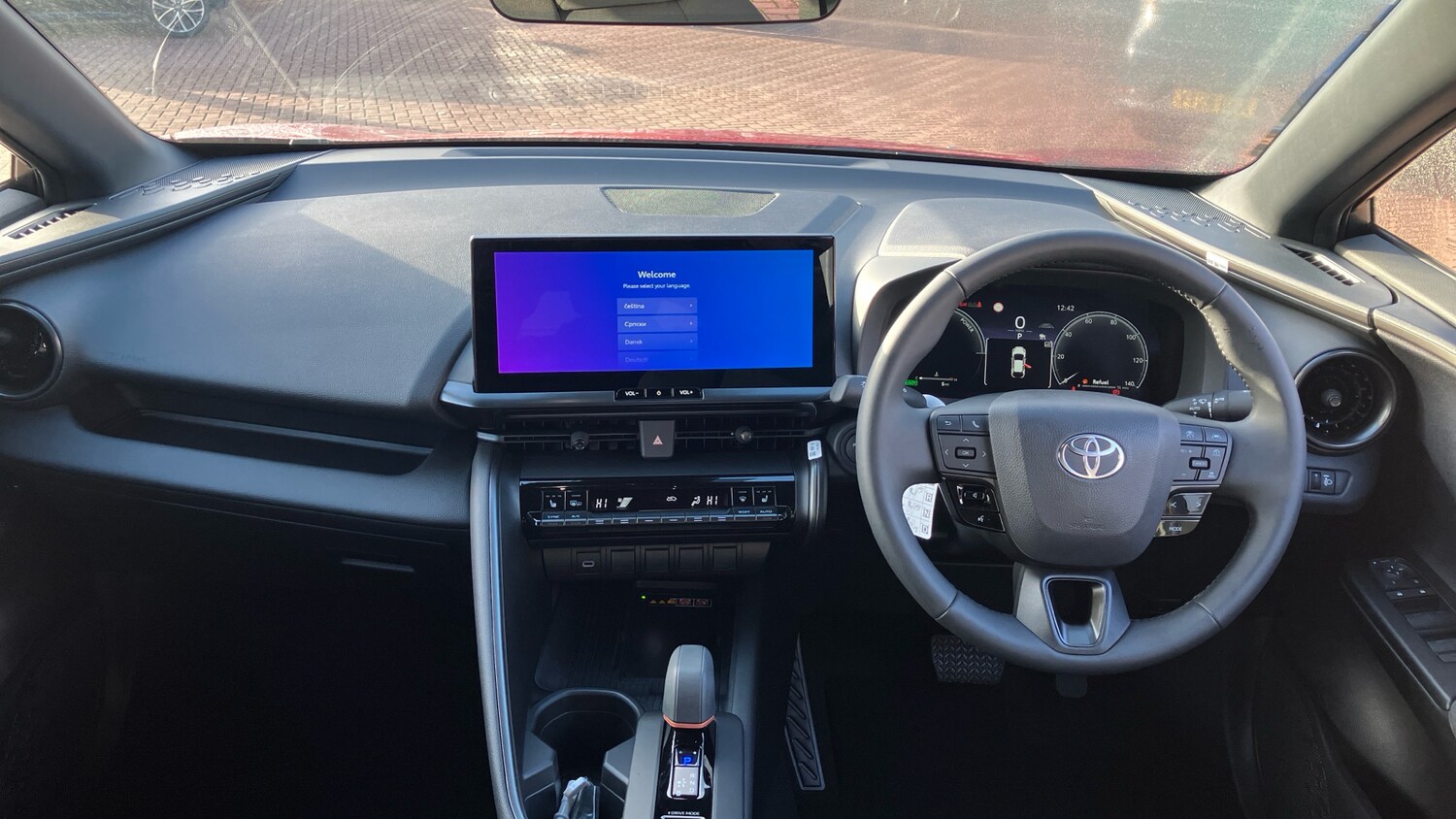 Used Toyota C-HR 2025 for sale - 76907655: Photo 35