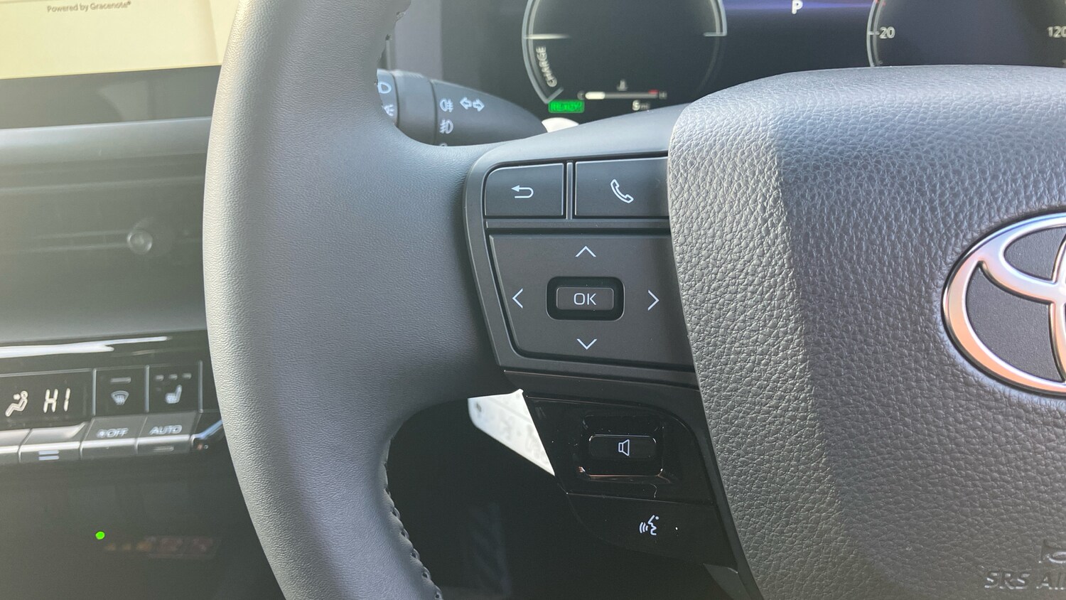 Used Toyota C-HR 2025 for sale - 76907655: Photo 36