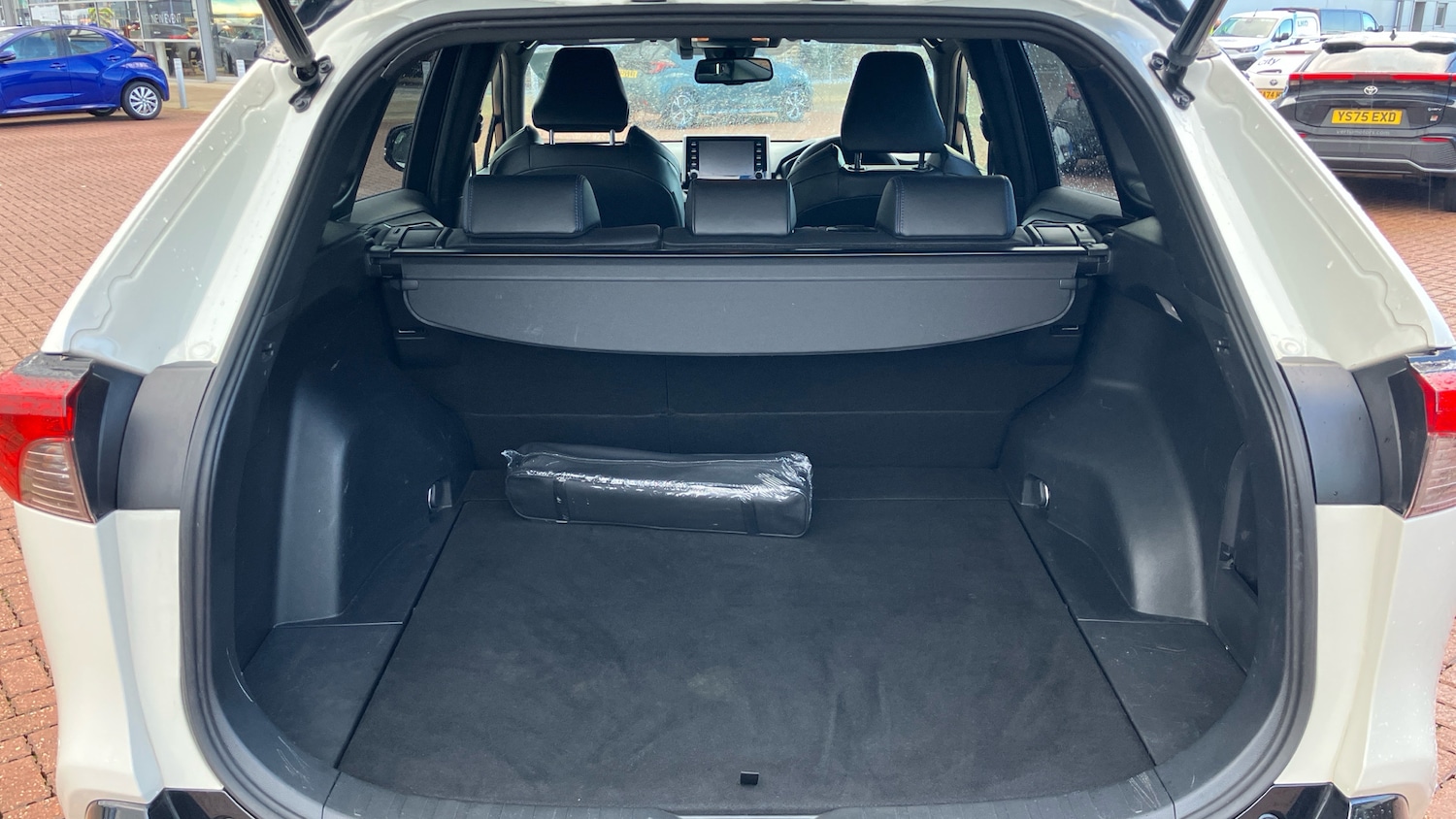 Used Toyota RAV4 2019 for sale - 77616622: Photo 14