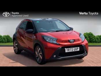 2022 (72) - 1.0 VVT-i Edge 5dr Petrol Hatchback