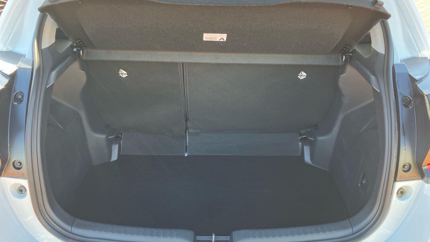 Used Toyota Yaris 2024 for sale - 78223172: Photo 13