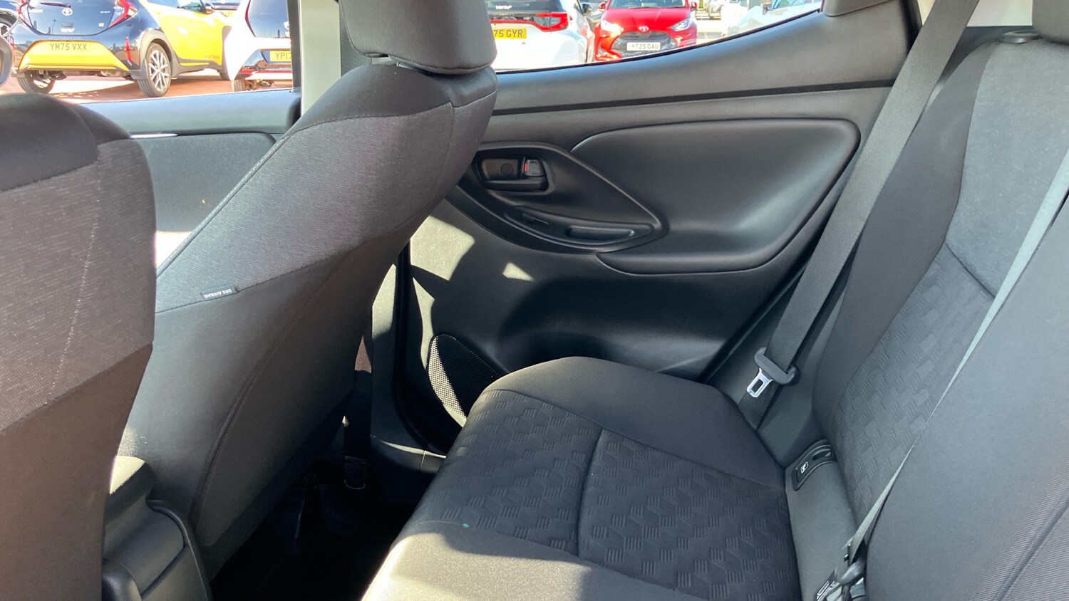 Used Toyota Yaris 2024 for sale - 78223172: Photo 15