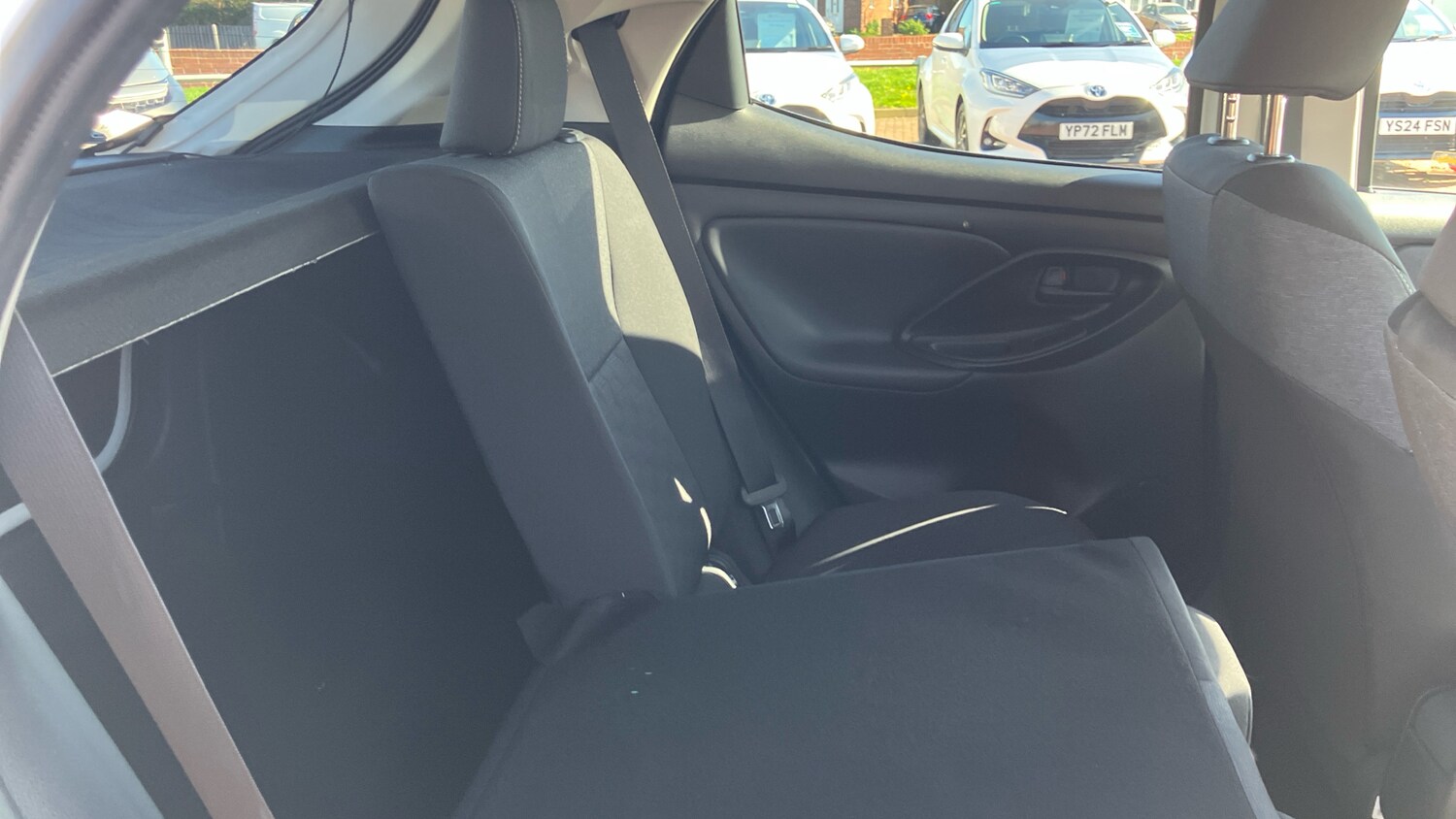 Used Toyota Yaris 2024 for sale - 78223172: Photo 18