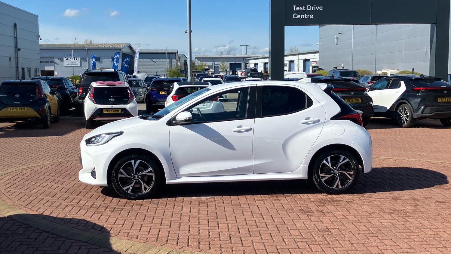 Used Toyota Yaris 2024 for sale - 78223172: Photo 24