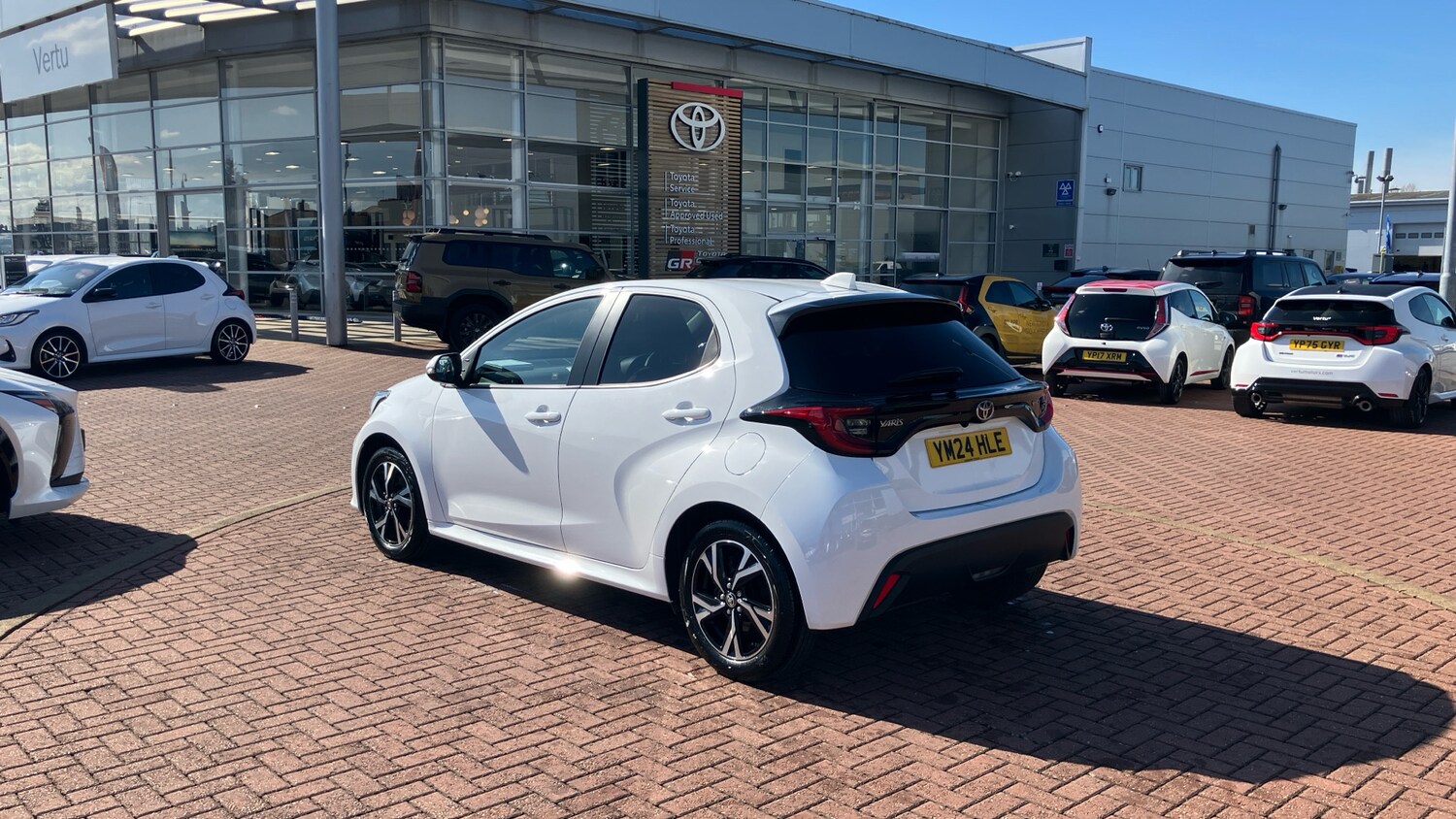 Used Toyota Yaris 2024 for sale - 78223172: Photo 47