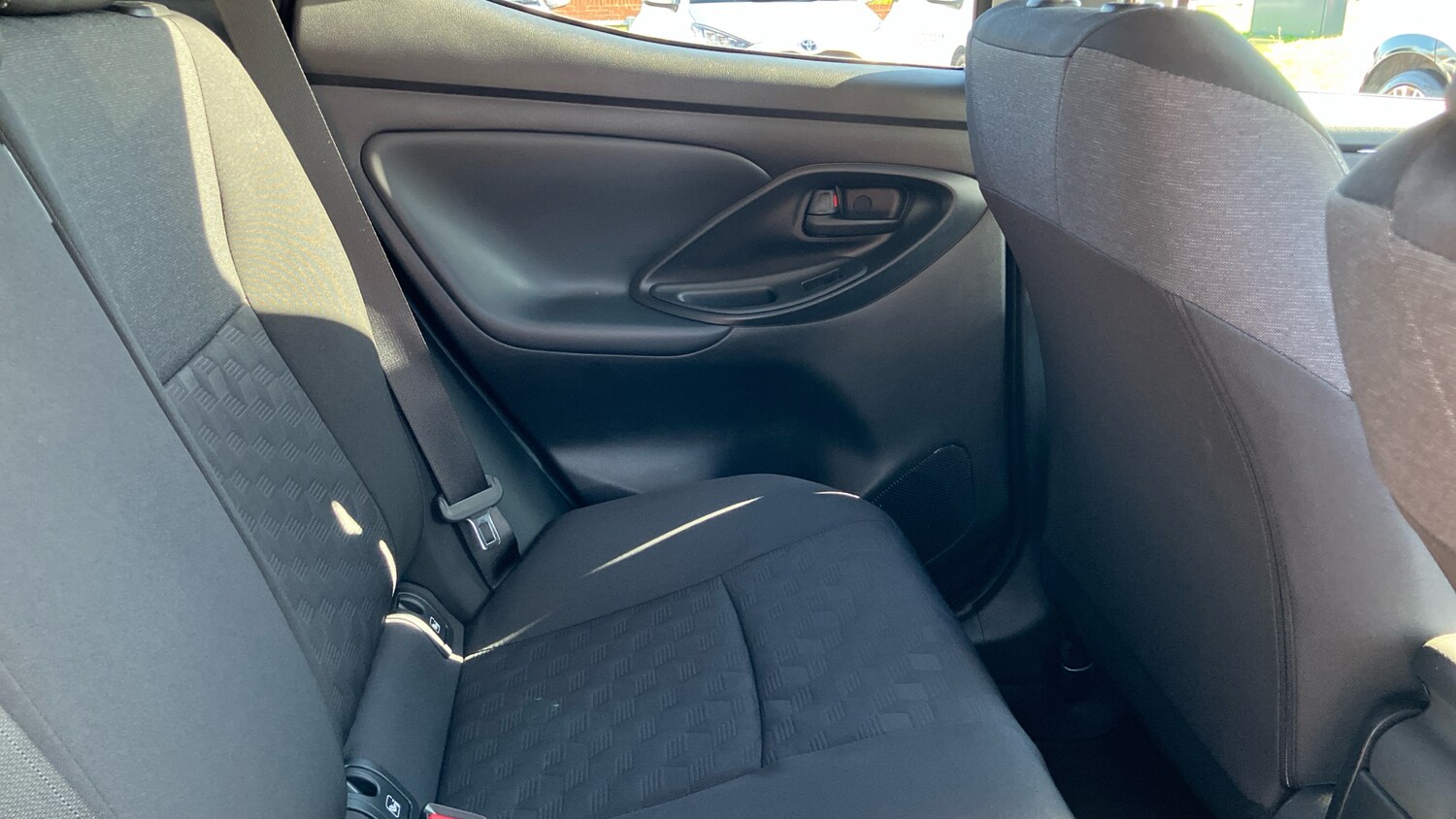 Used Toyota Yaris 2024 for sale - 78223172: Photo 8