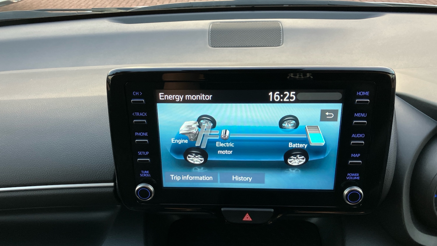 Used Toyota Yaris 2023 for sale - 76461713: Photo 24