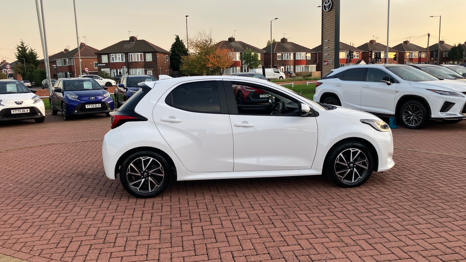 Used Toyota Yaris 2023 for sale - 76461713: Photo 30