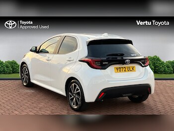 Used Toyota Yaris 2023 for sale - 76461713: Photo