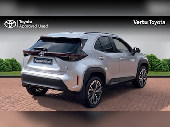 Used Toyota Yaris Cross 2023 for sale - 79515964: Photo