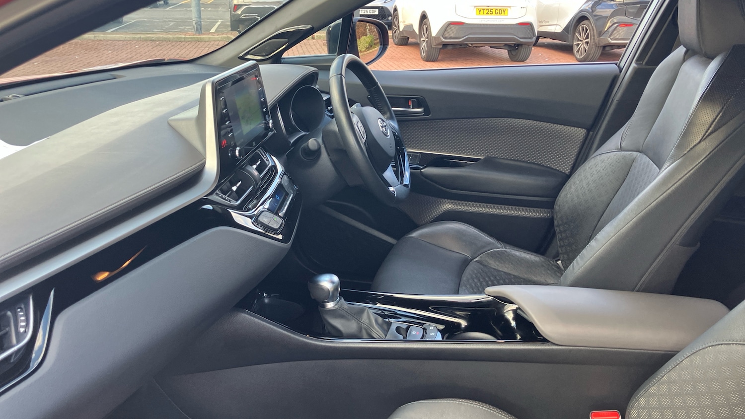 Used Toyota C-HR 2021 for sale - 76605455: Photo 10