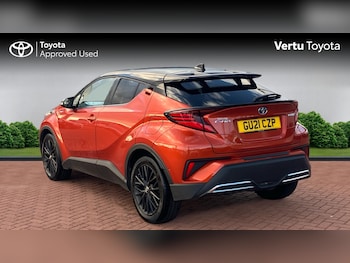 Used Toyota C-HR 2021 for sale - 76605455: Photo