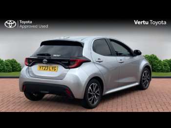 Used Toyota Yaris 2023 for sale - 74902556: Photo