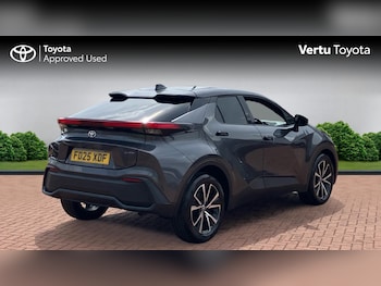 Used Toyota C-HR 2025 for sale - 79193276: Photo