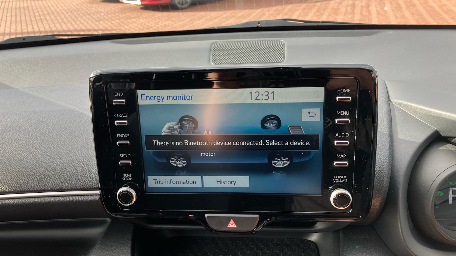 Used Toyota Yaris 2021 for sale - 76402352: Photo 23