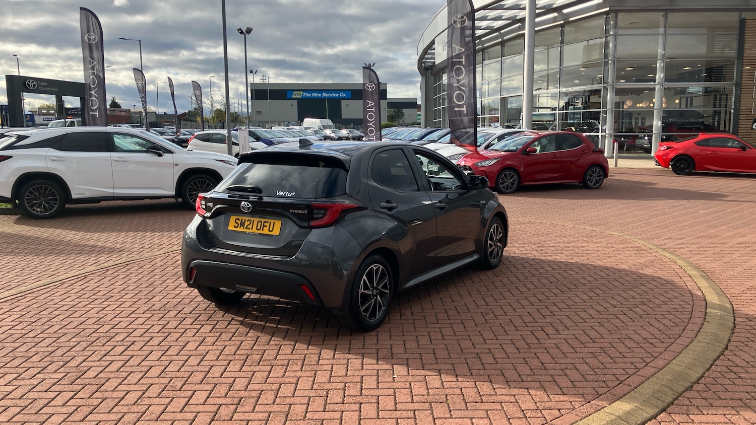 Used Toyota Yaris 2021 for sale - 76402352: Photo 33