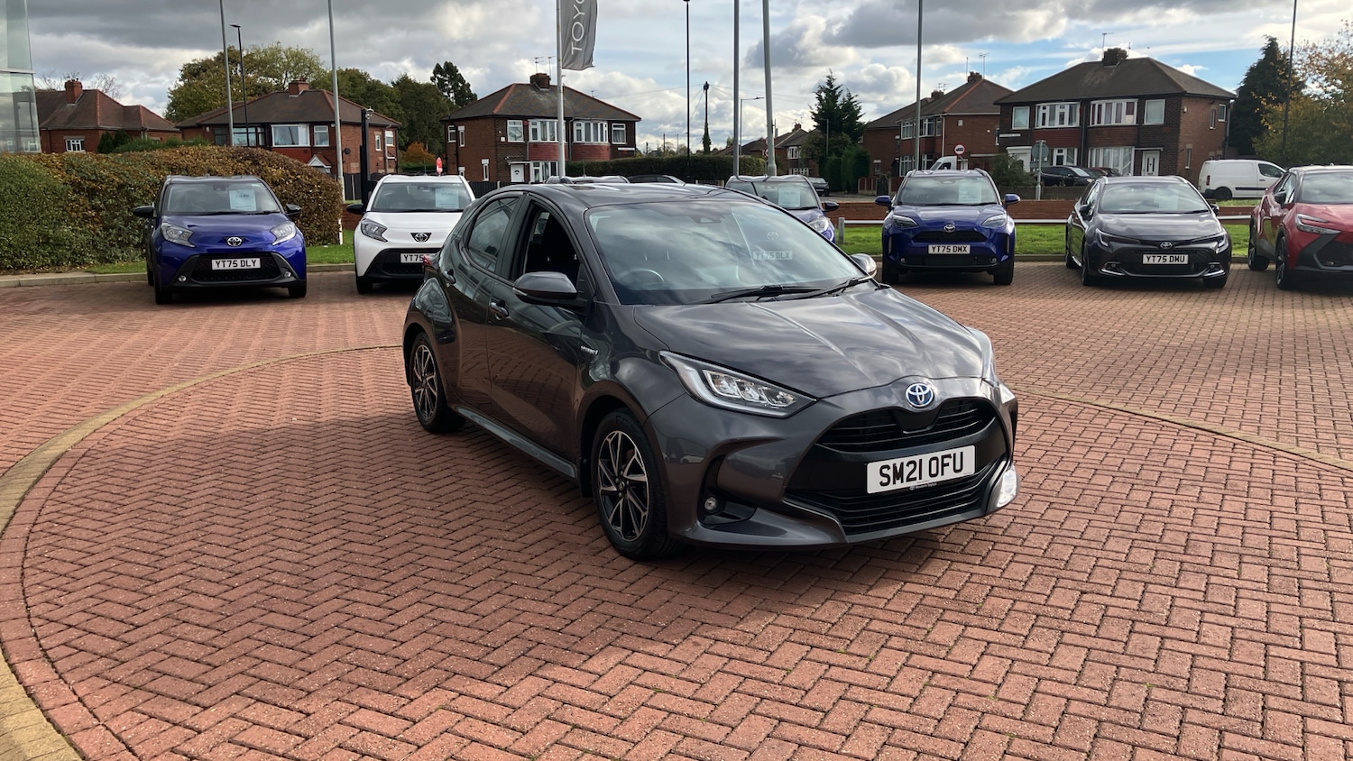 Used Toyota Yaris 2021 for sale - 76402352: Photo 36