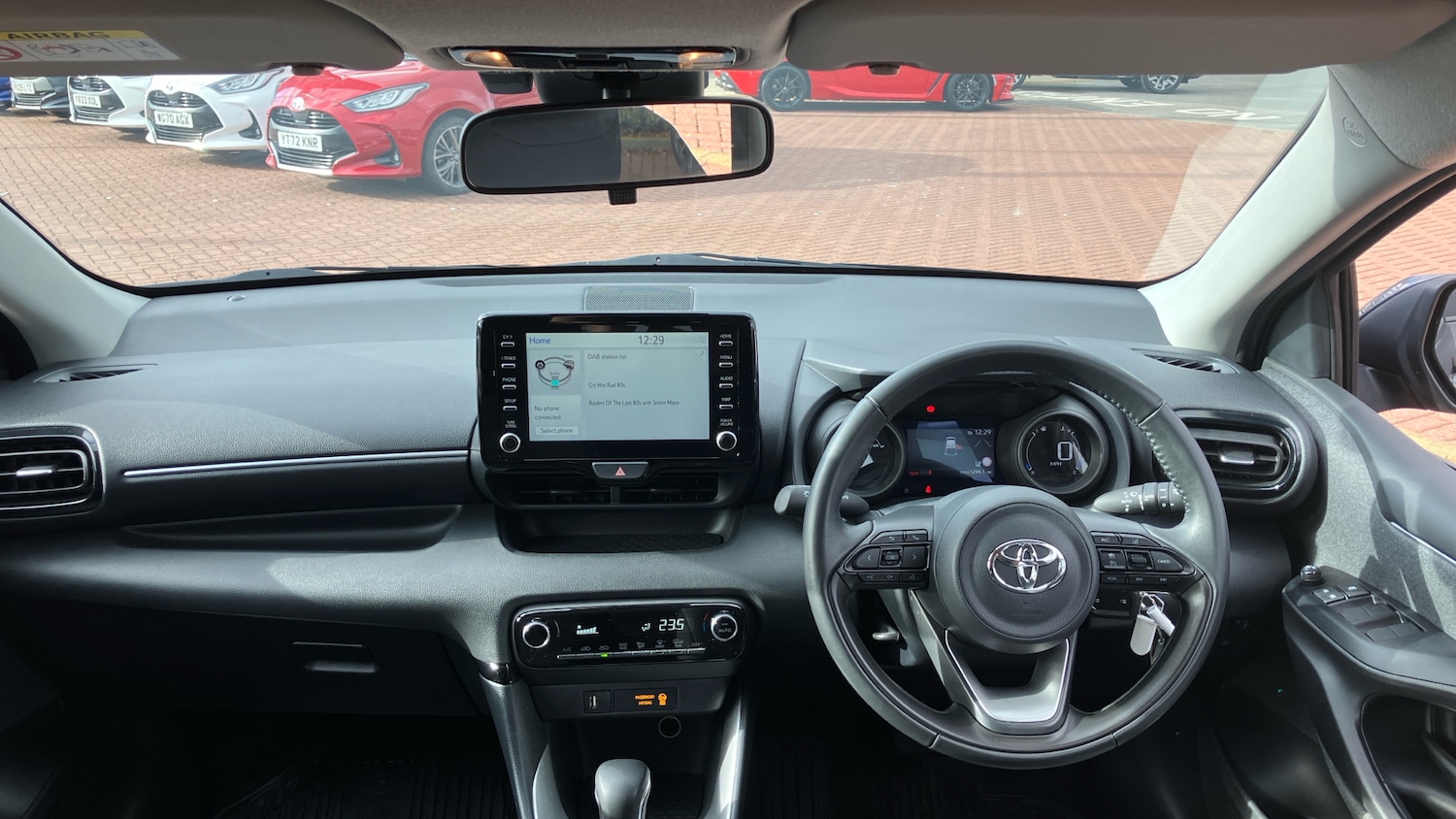 Used Toyota Yaris 2021 for sale - 76402352: Photo 5