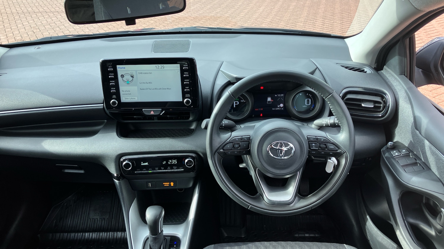 Used Toyota Yaris 2021 for sale - 76402352: Photo 6