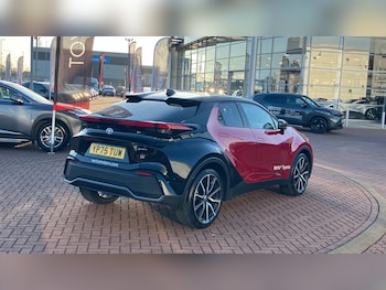 Used Toyota C-HR 2025 for sale - 77745339: Photo