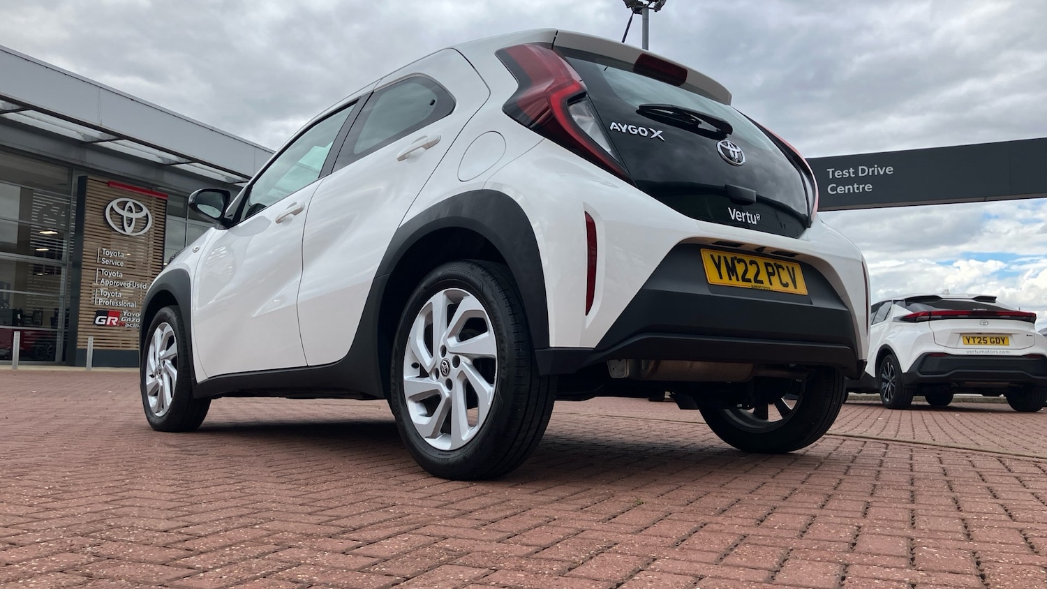 Vehicle 21