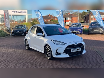 Used Toyota Yaris 2023 for sale - 77902278: Photo