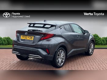 Used Toyota C-HR 2022 for sale - 79733153: Photo