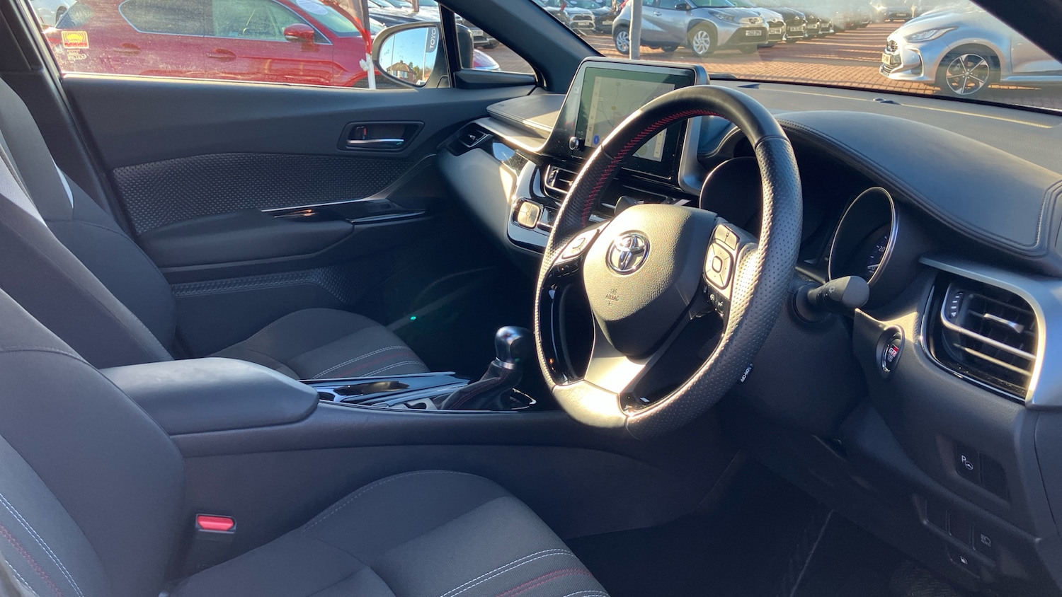 Used Toyota C-HR 2022 for sale - 77112864: Photo 11