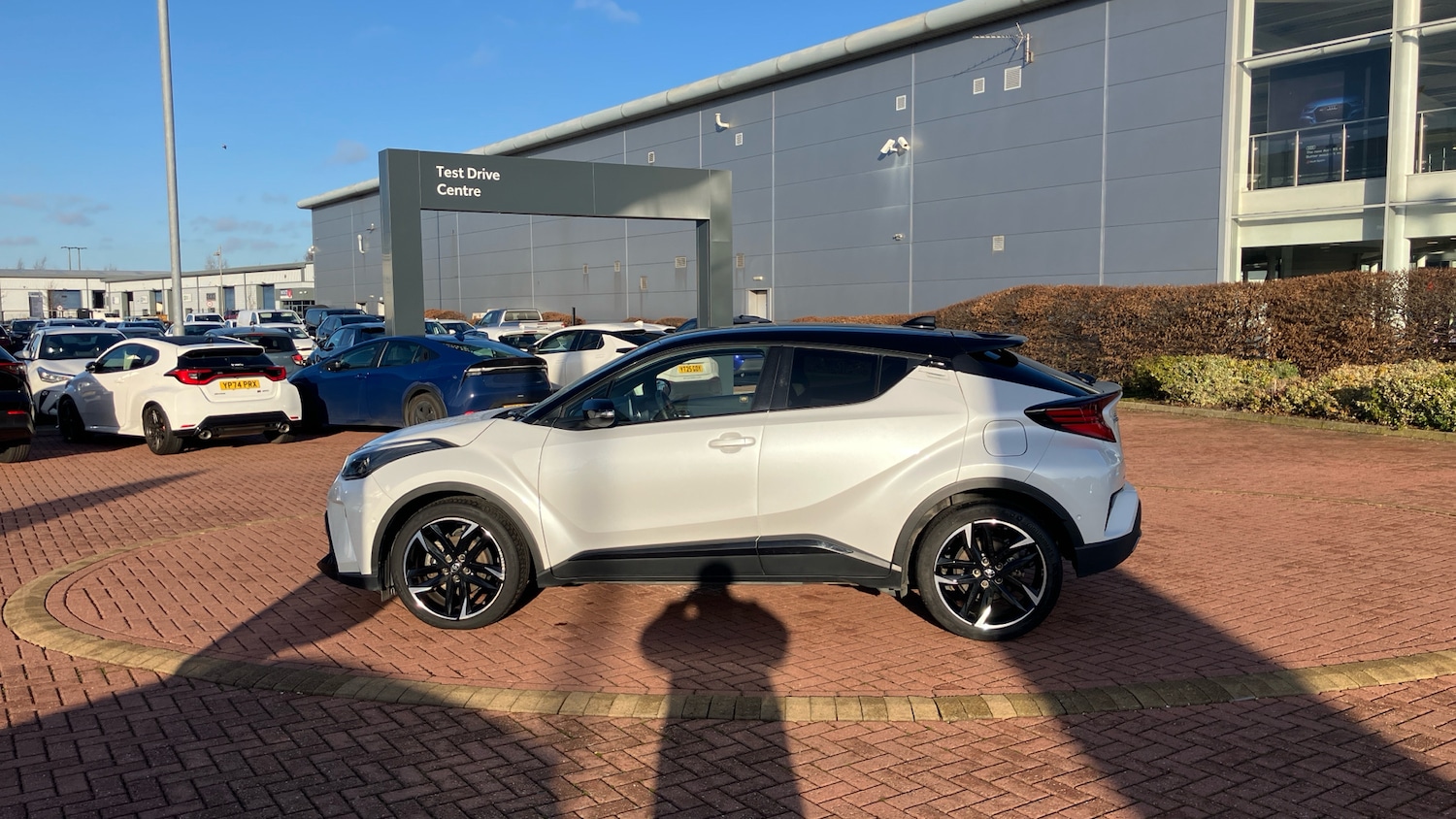 Used Toyota C-HR 2022 for sale - 77112864: Photo 32