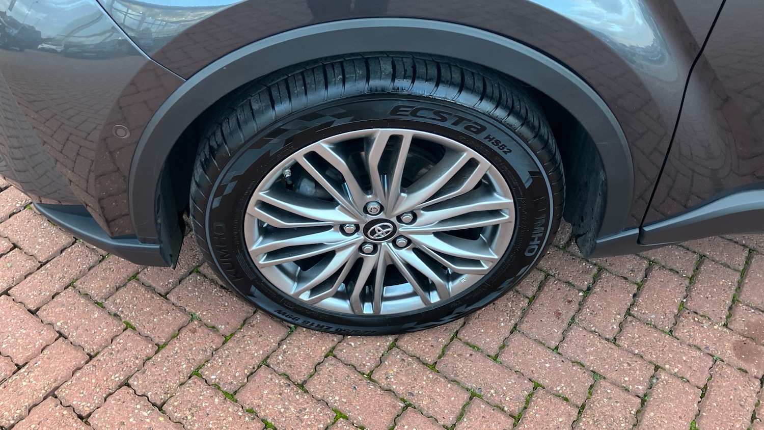 Used Toyota C-HR 2023 for sale - 76382551: Photo 30