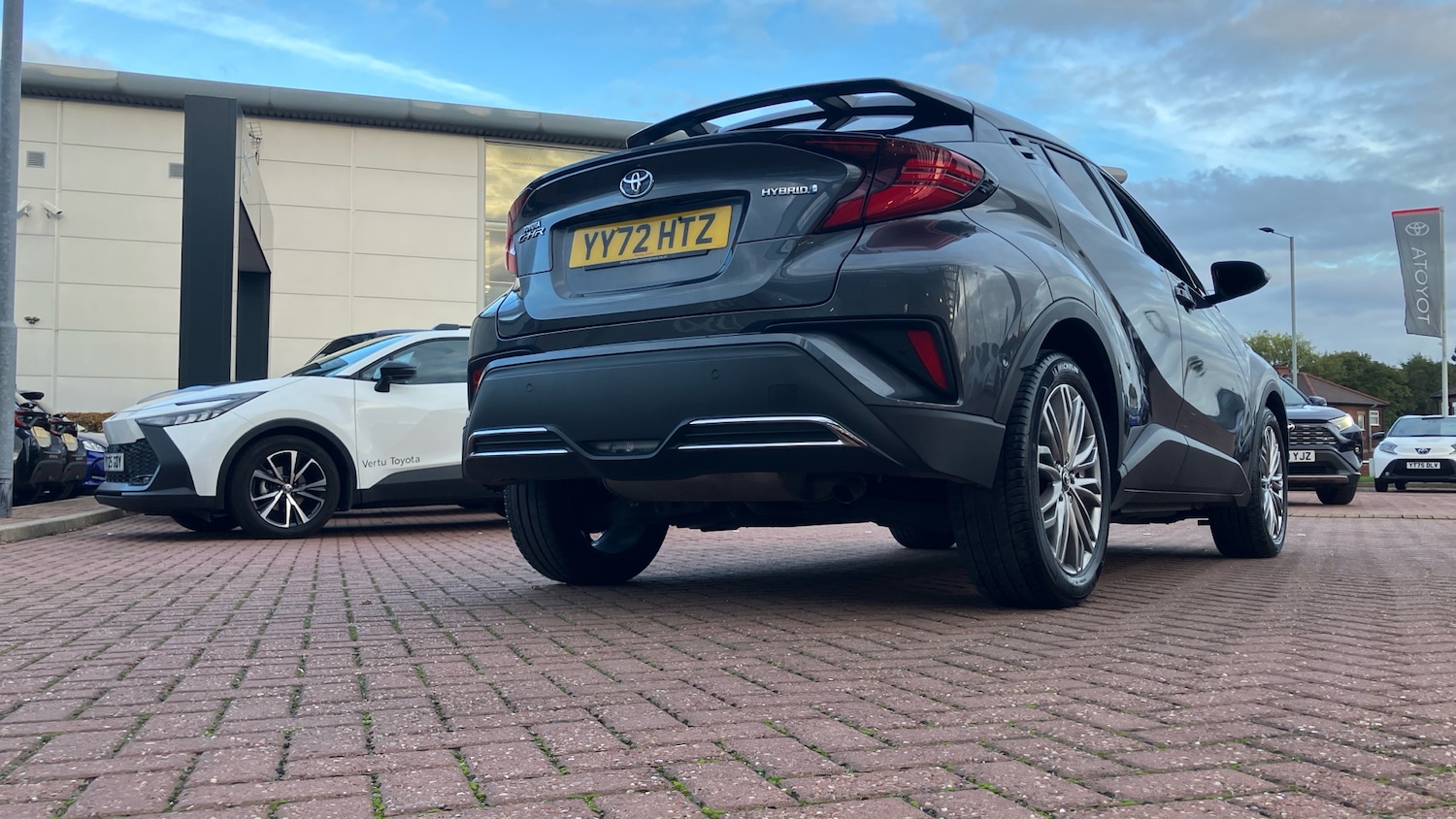 Used Toyota C-HR 2023 for sale - 76382551: Photo 34