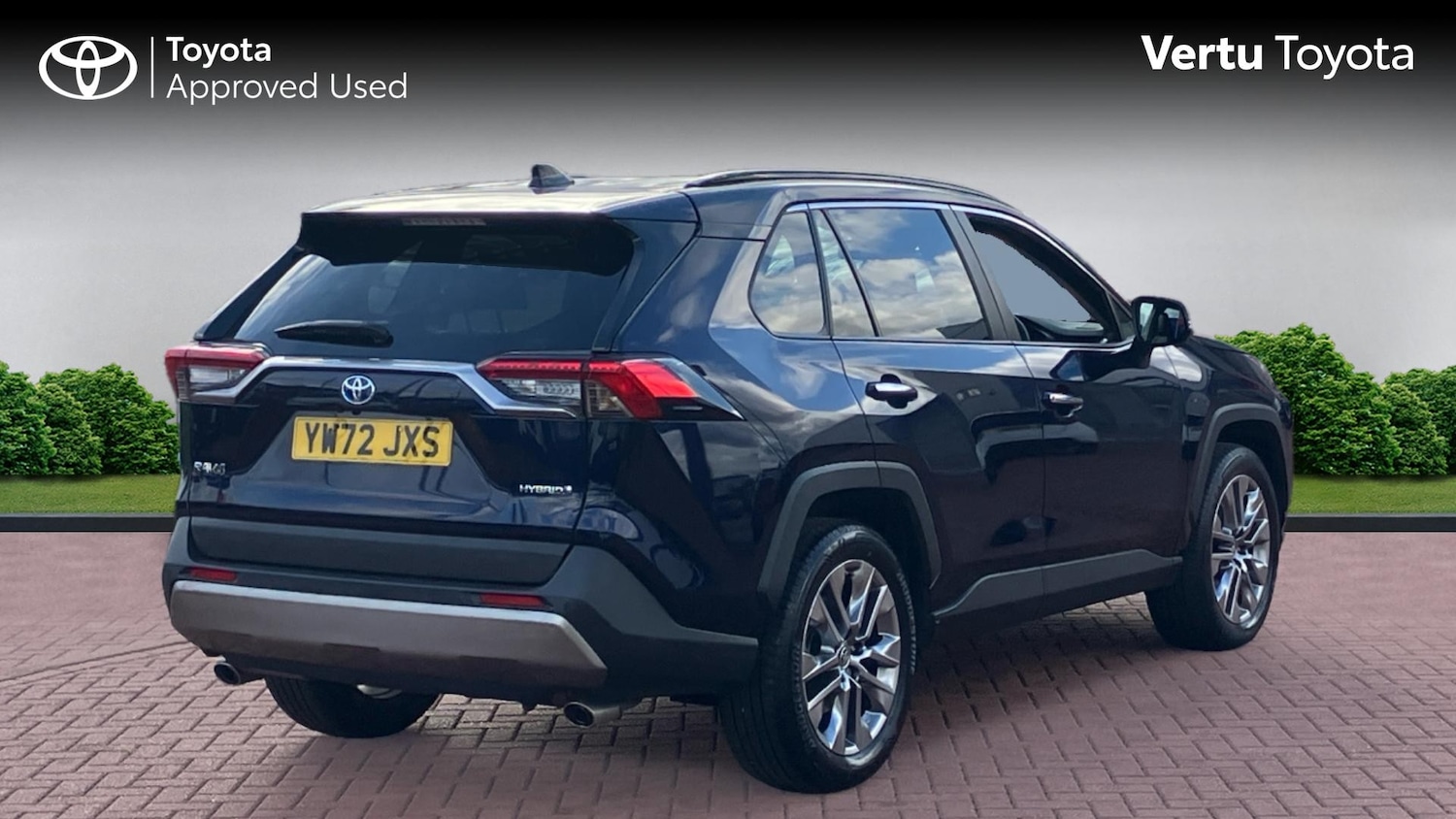 Used Toyota RAV4 2022 for sale - 76127938: Photo 2