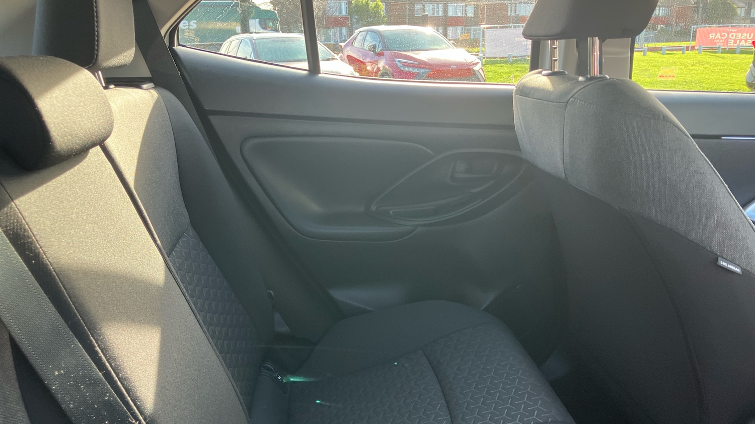 Used Toyota Yaris Cross 2024 for sale - 76605464: Photo 12