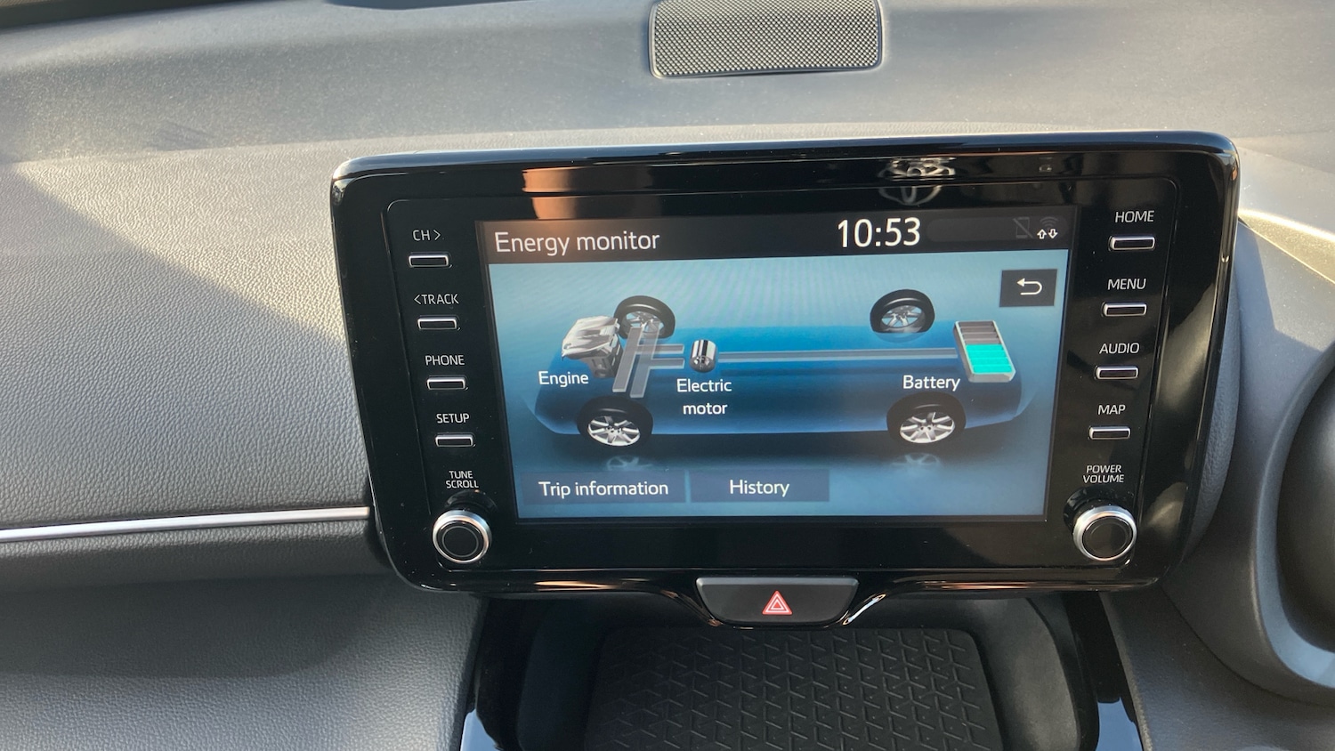 Used Toyota Yaris Cross 2024 for sale - 76605464: Photo 24