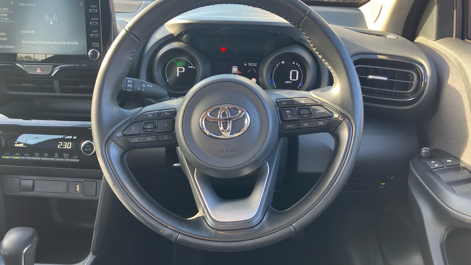 Used Toyota Yaris Cross 2024 for sale - 76605464: Photo 8