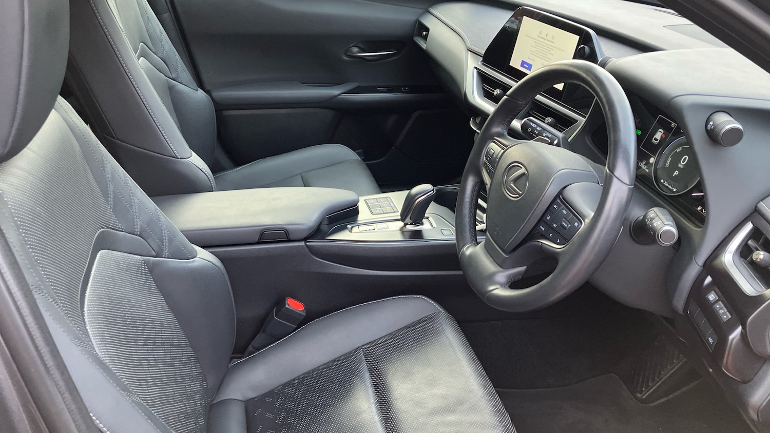 Used Lexus UX 2023 for sale - 77300307: Photo 11
