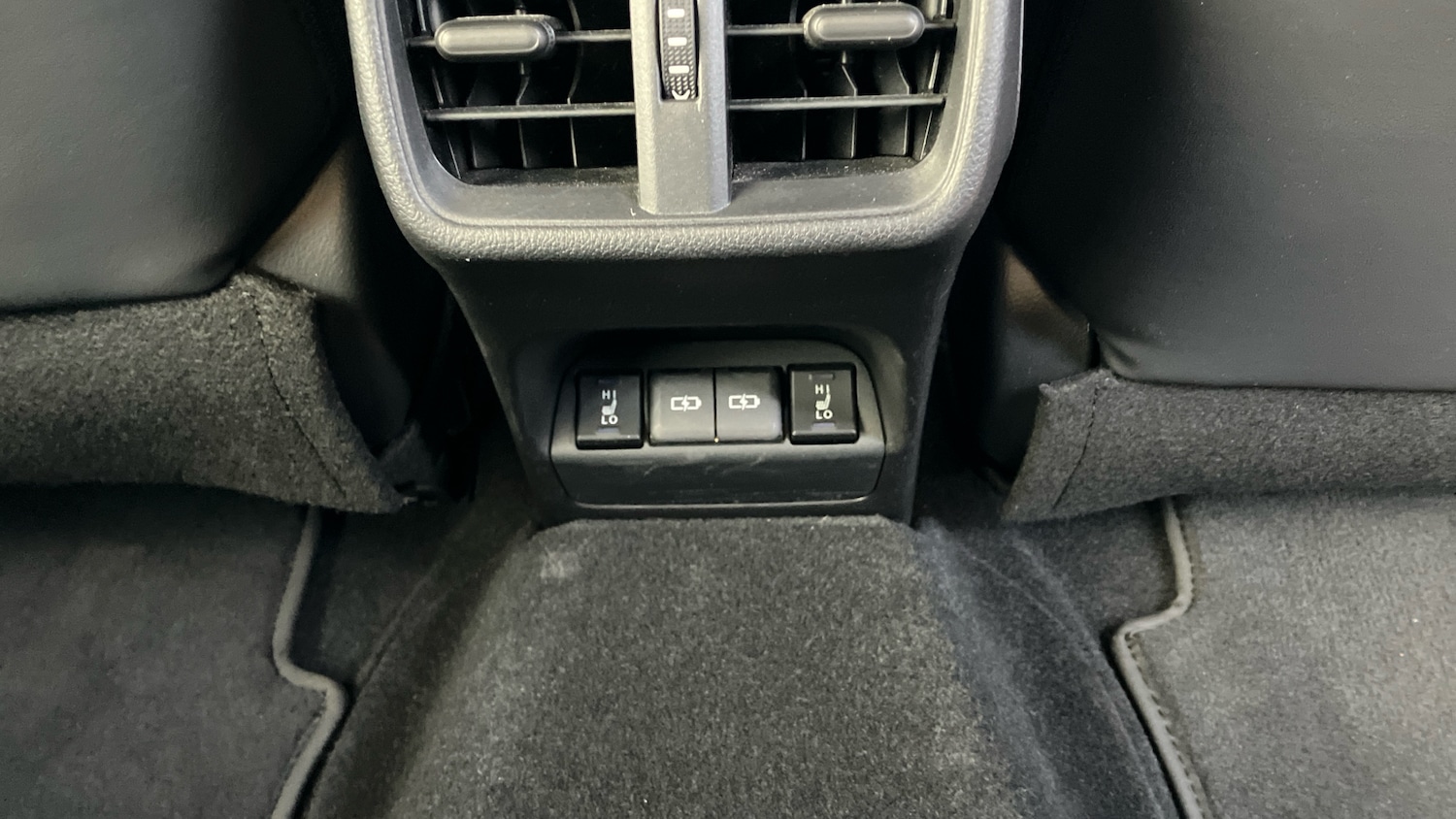 Used Lexus UX 2023 for sale - 77300307: Photo 27