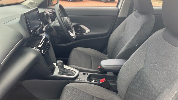 Used Toyota Yaris Cross 2022 for sale - 75760647: Photo 10