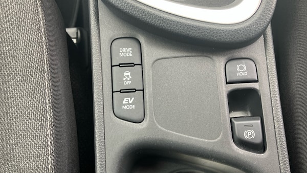 Used Toyota Yaris Cross 2022 for sale - 75760647: Photo 34