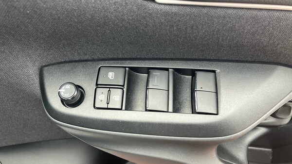 Used Toyota Yaris Cross 2022 for sale - 75760647: Photo 41